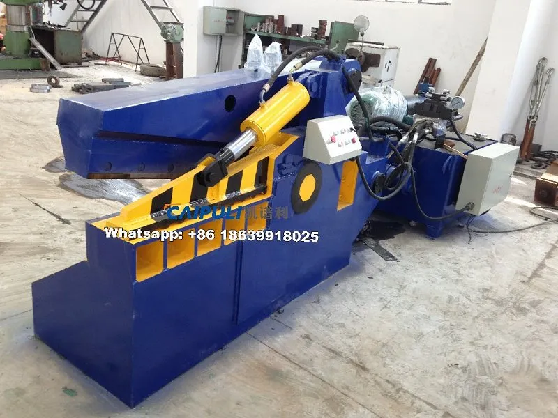 Q43-200 Metalo laužo žirklės